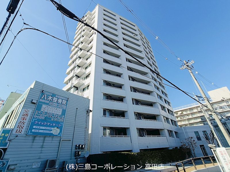 Brillia高槻摂津富田駅前 外観写真