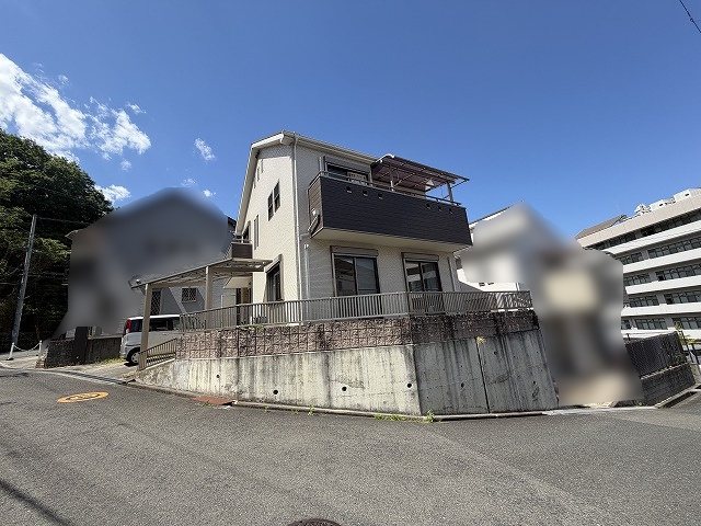 高槻市奈佐原4丁目　中古一戸建  外観写真