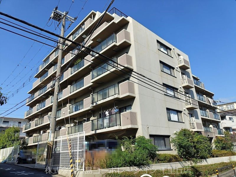 リベール千里新芦屋  外観写真