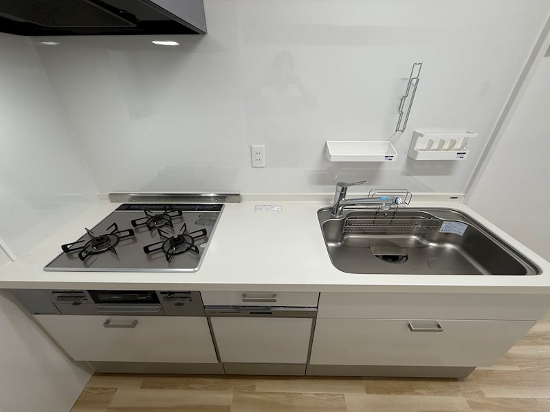 食洗機付きのシステムキッチン 茨木グランドハイツ その他