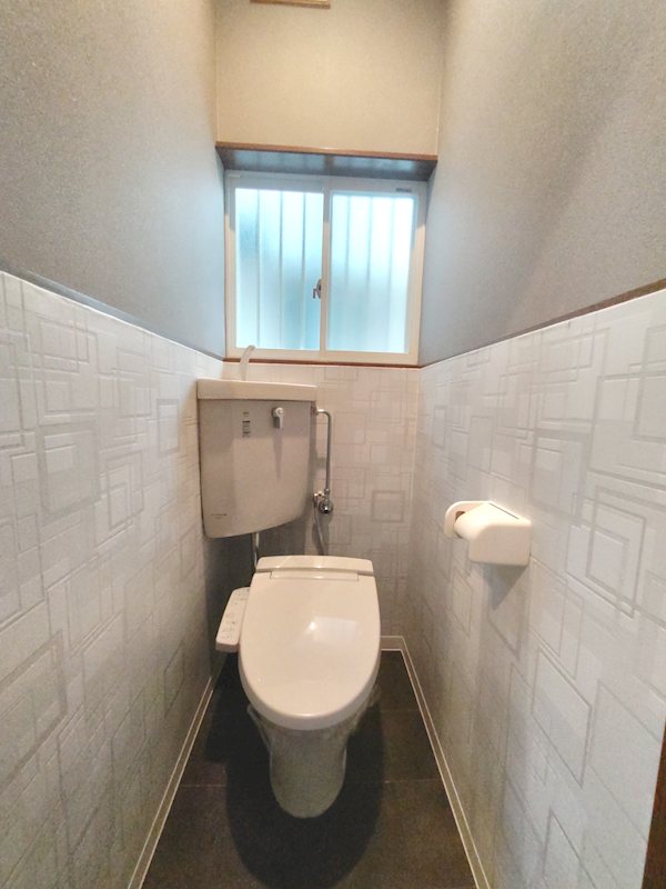 温水洗浄暖房便座トイレ 妙見坂2丁目一戸建(再生住宅) その他