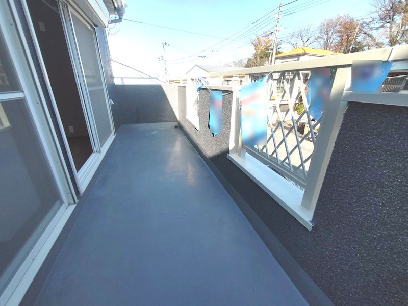 東向きのワイドバルコニー 妙見坂2丁目一戸建(再生住宅) その他