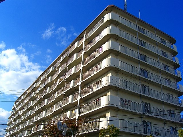 摂津スカイハイツ  外観写真