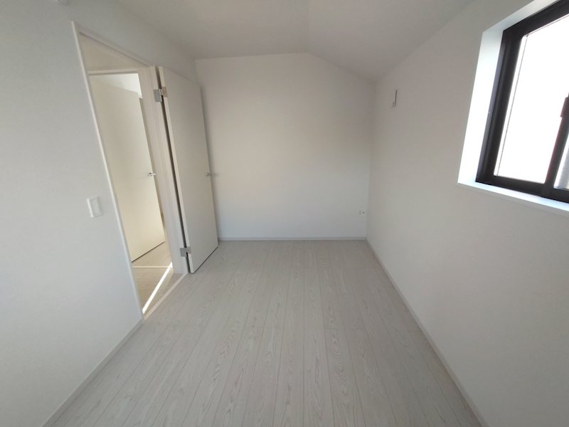 お子様部屋、書斎、ご趣味の部屋にいかがですか 香里園桜木町限定1邸新築分譲住宅 その他