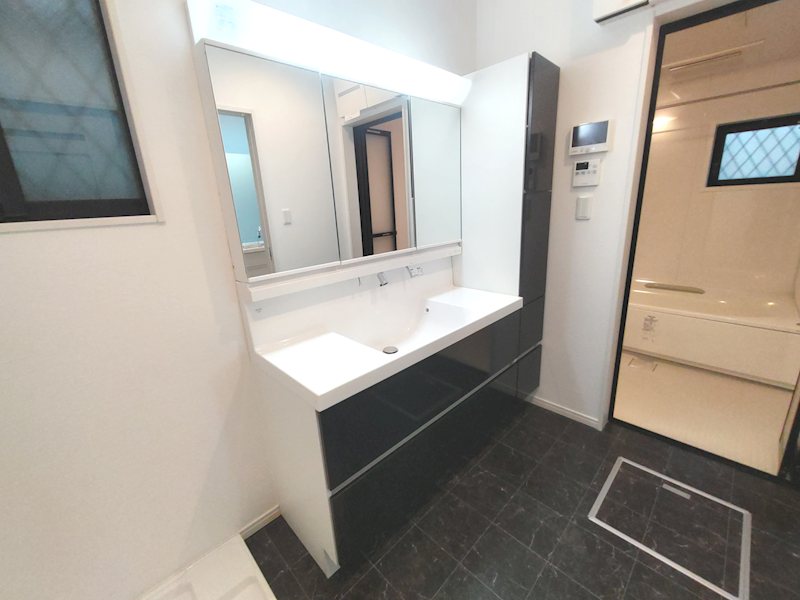 出口5丁目築浅一戸建 その他