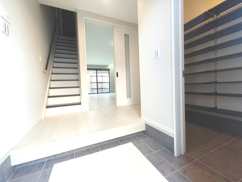 出口5丁目築浅一戸建 その他