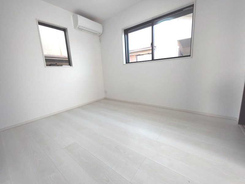 出口5丁目築浅一戸建 その他