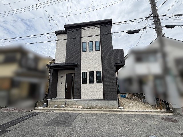 高槻市芝生町2丁目　新築一戸建 外観写真