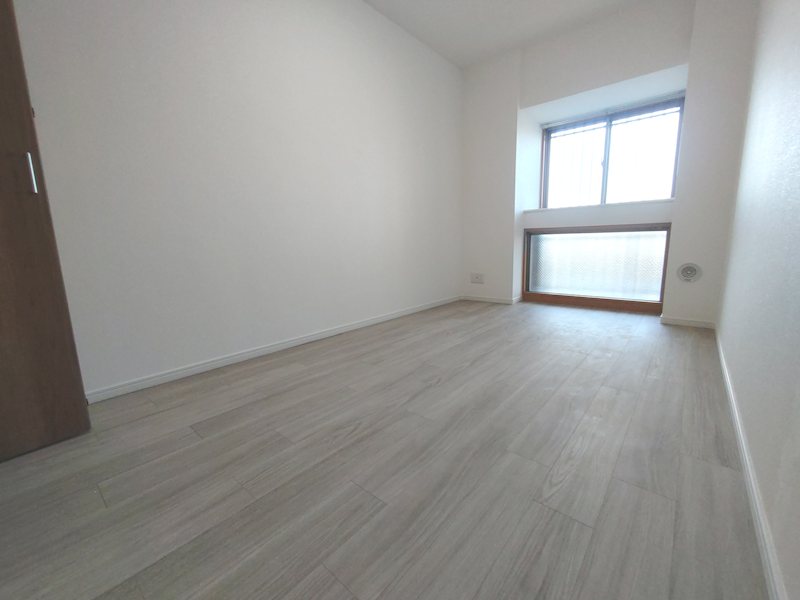 収納力の有るクロゼット、洋室約6.7帖 主寝室にいかがですか リバティパーク枚方F棟 その他