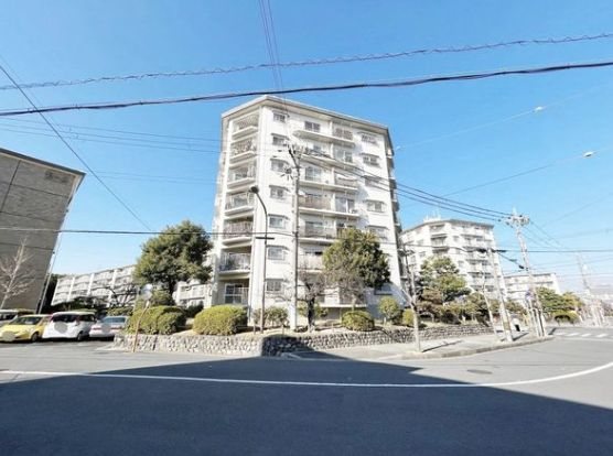 藤阪ハイツB壱号棟 外観写真