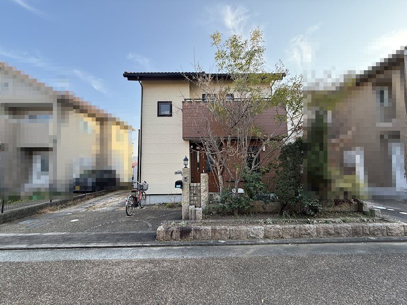 茨木市彩都あさぎ5丁目　中古一戸建   外観写真