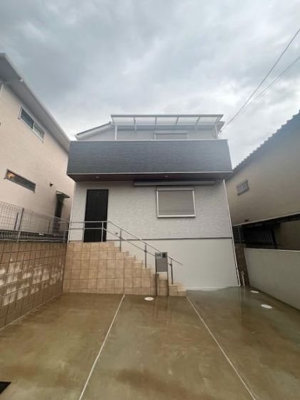 高槻市安岡寺町5丁目　中古一戸建 外観写真