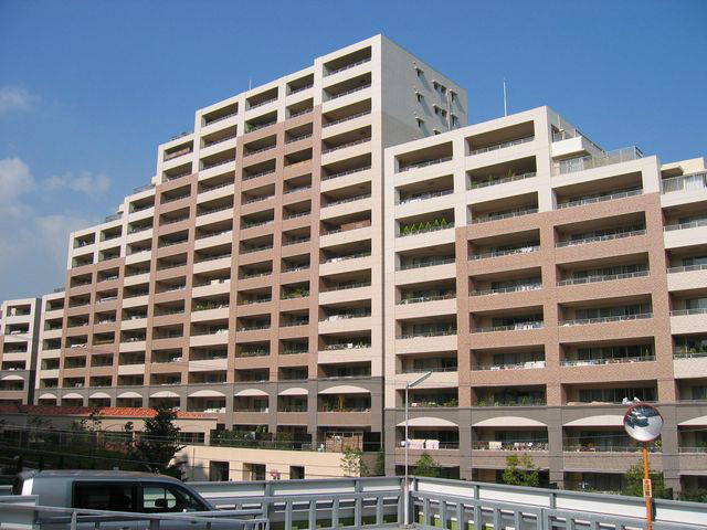 ルネグランディルA棟   外観写真