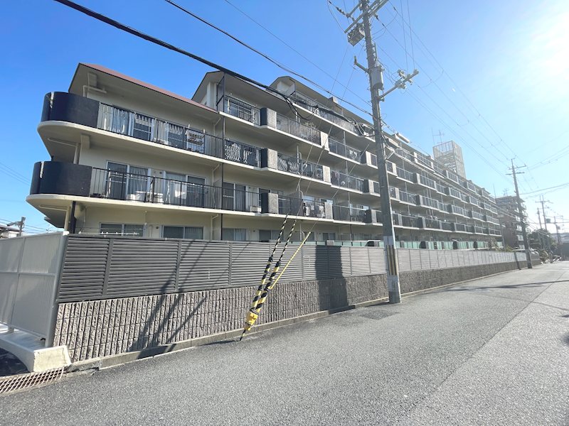 香里ケ丘ガーデンハイツ 外観写真