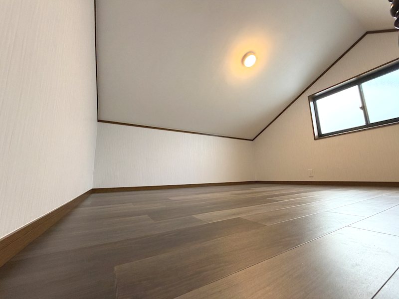 ロフト部分 渚栄町一戸建 (再生住宅) その他