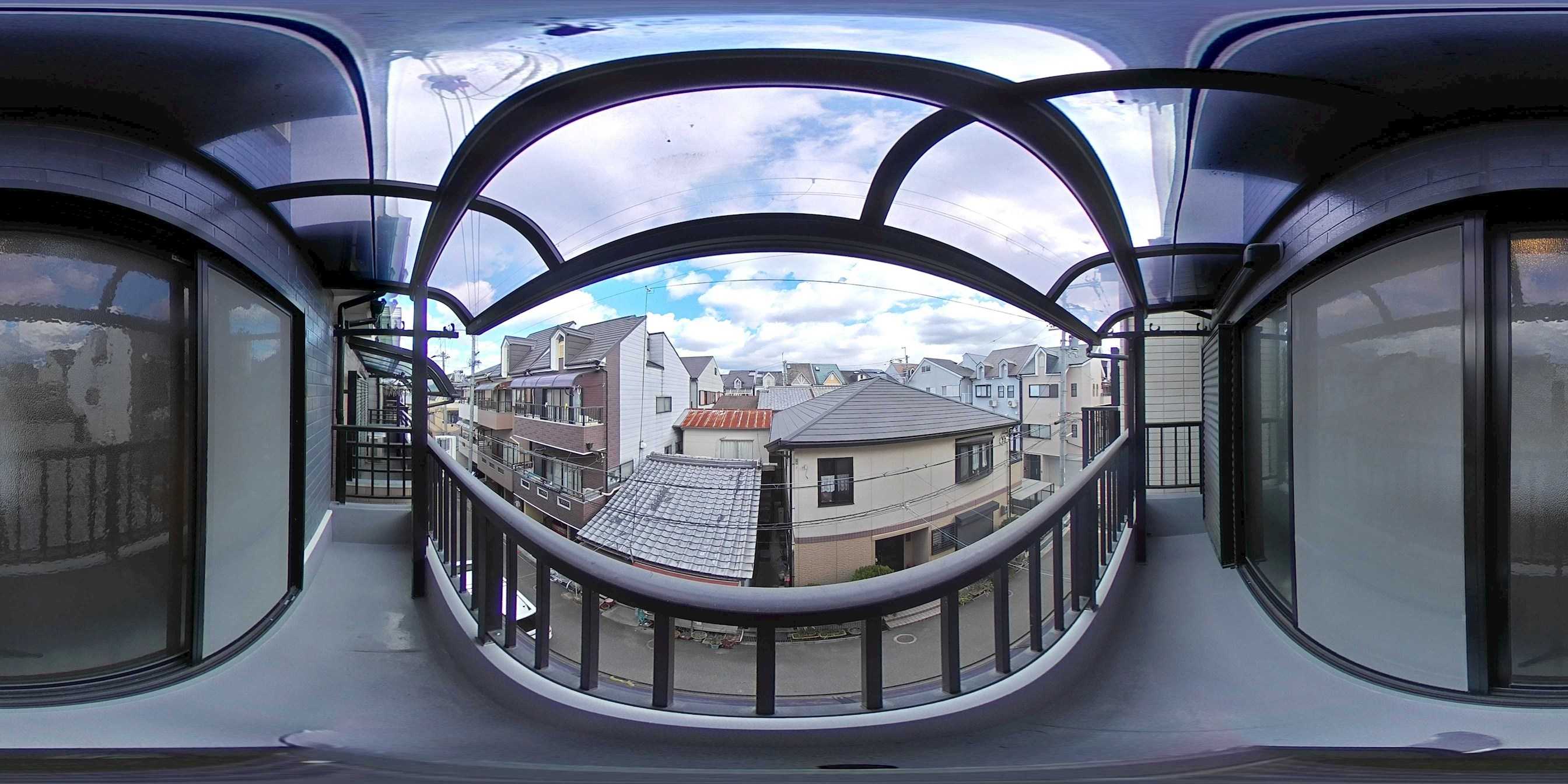 渚栄町一戸建再生既存住宅 現地写真（バルコニー）