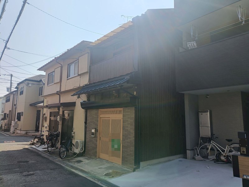 摂津市千里丘東4丁目　中古テラスハウス 外観写真