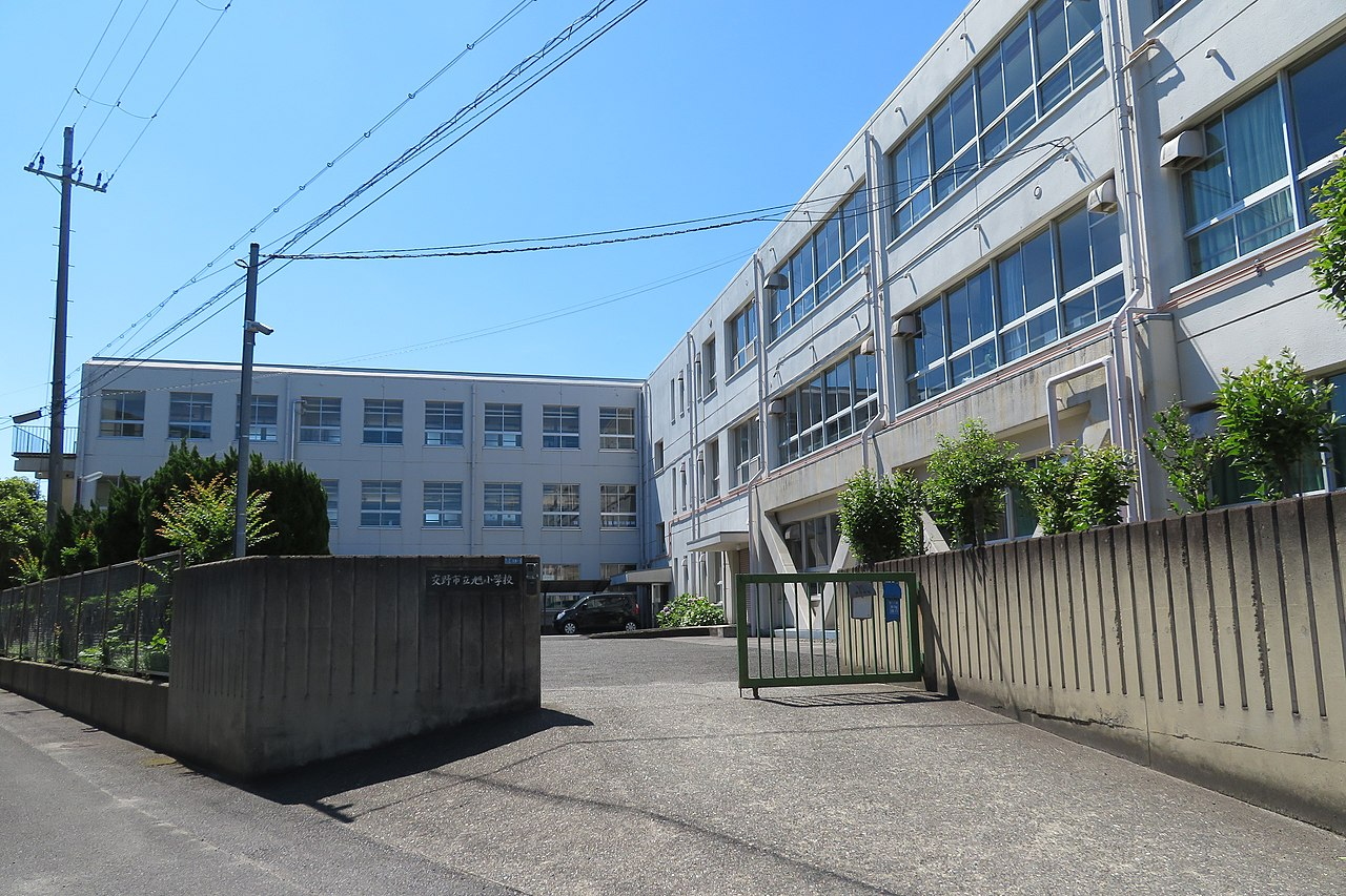 交野市立旭小学校 星田西3丁目一戸建 (再生住宅) 周辺画像1