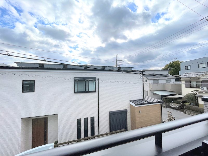 バルコニーからの見晴らしです 東香里1丁目Hartfulltown2区画新築分譲住宅B号棟 その他