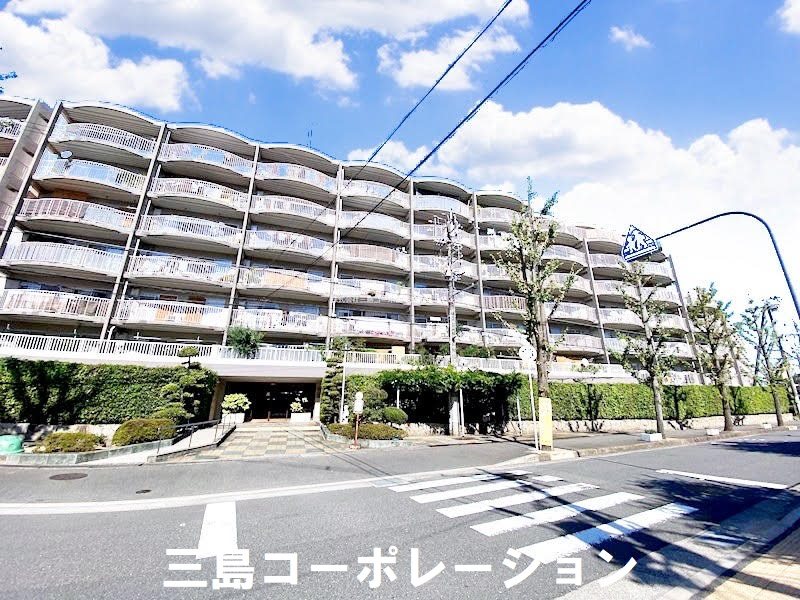 さんくれーる茨木C棟  外観写真