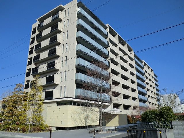 シャリエ茨木 外観写真