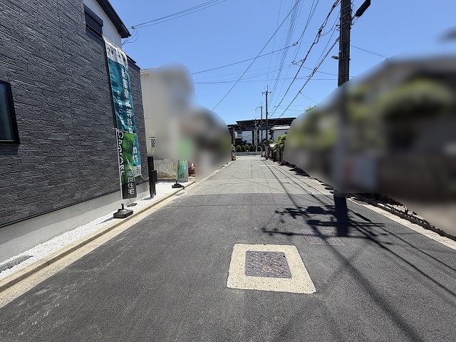 前面道路含む 高槻市芝生町3丁目 新築一戸建 その他