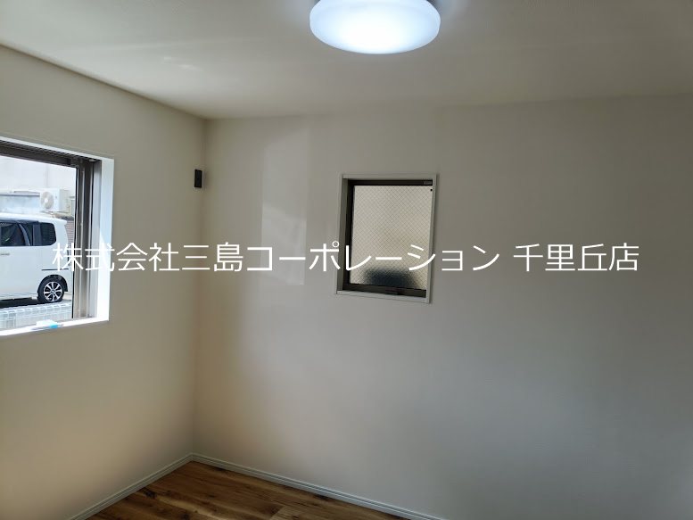 摂津市鳥飼西2丁目　新築一戸建 内観写真（リビング以外の居室）