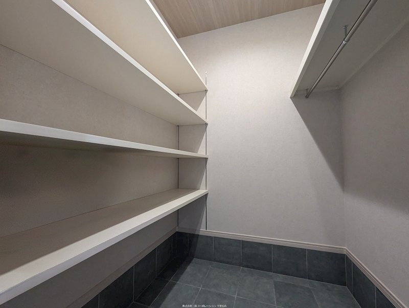 大型シューズインクローゼット 桜町2丁目SUMIKA その他