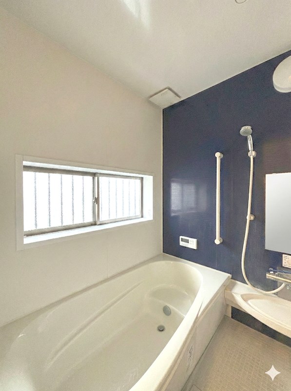 1616タイプのユニットバス 高槻市安岡寺町4丁目 中古一戸建 その他