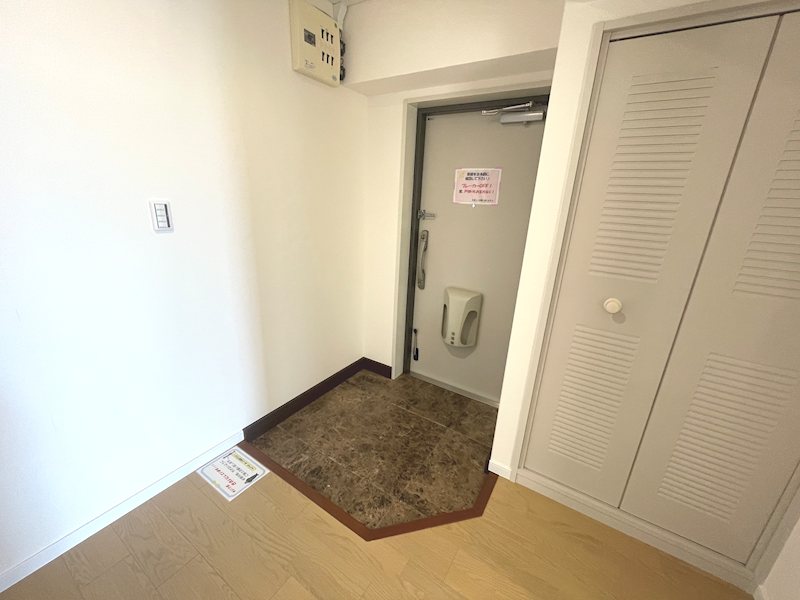 広い玄関スペース ルネ枚方 その他