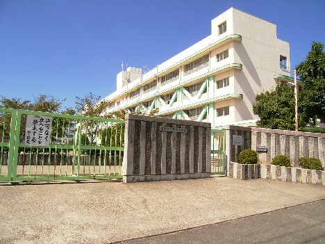 茨木市立耳原小学校 茨木市上野町 新築一戸建 1号棟 周辺画像1