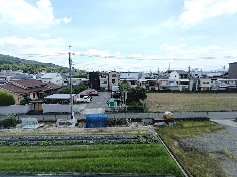 東側が空いているため陽当り通風良好です 高槻市安満西の町 新築一戸建 その他