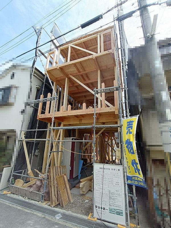 東側が空いているため陽当り通風良好です 高槻市安満西の町 新築一戸建 その他