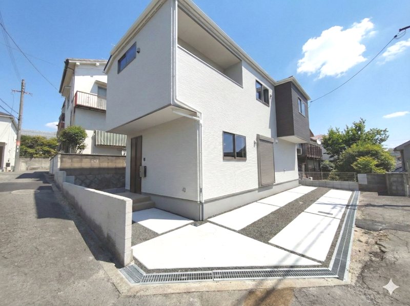 第一種低層住居専用地域の閑静な住宅地内、南西角地!敷地面積約47.18坪 成田東町限定1邸新築分譲住宅 その他