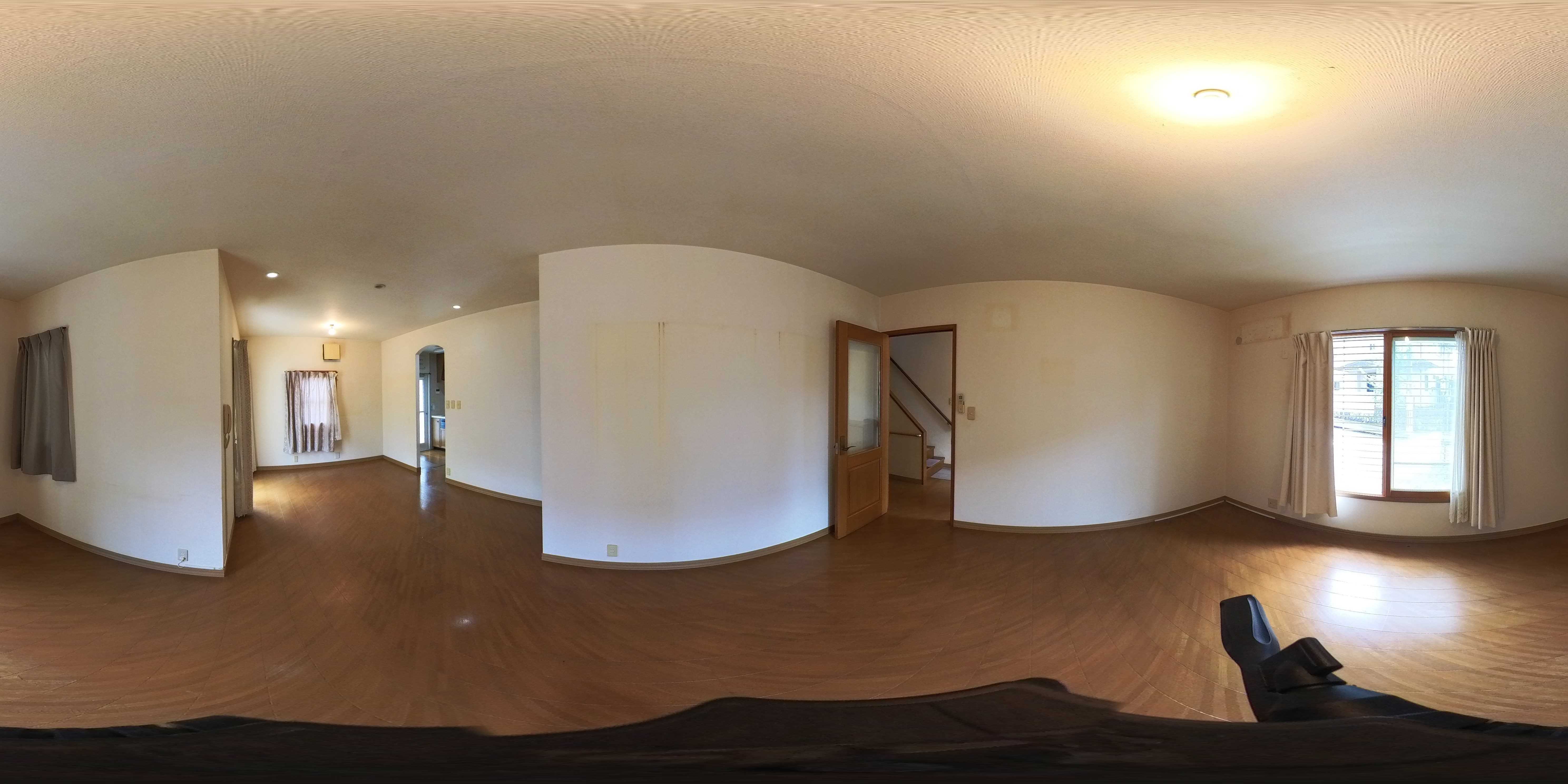 茨木市山手台7丁目　中古一戸建 内観写真（リビング）