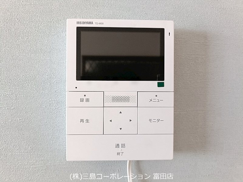 来訪者の確認に便利なモニター付きインターホン。録画機能も搭載し、安心して暮らせます。 高槻市栄町2丁目 中古一戸建 その他