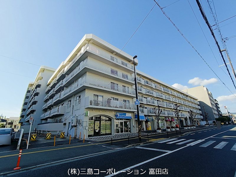 シャルマンコーポ摂津富田 外観写真