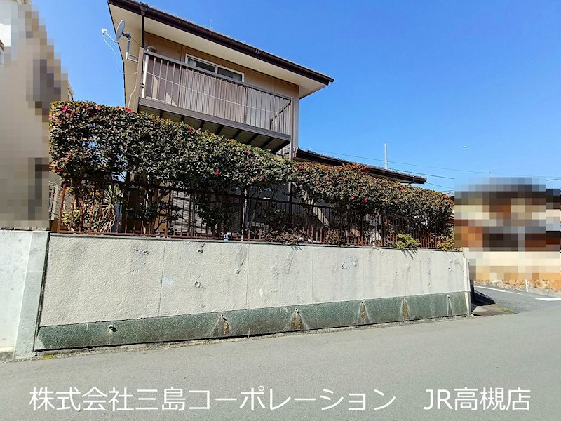 ■周辺環境■バス停「上の口」徒歩3分/DAISO・コーヨー約1100m/セブンイレブン約1200m/高槻松が丘郵便局約200m 高槻市安岡寺町5丁目 売土地 その他