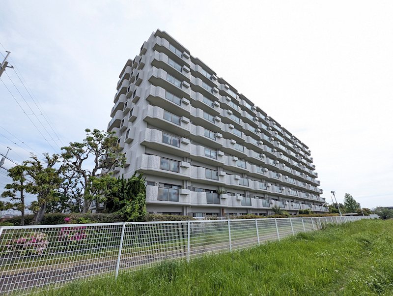 野村ステイツ千里丘 外観写真