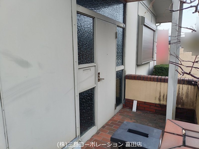 玄関 高槻市大和1丁目 中古一戸建 その他