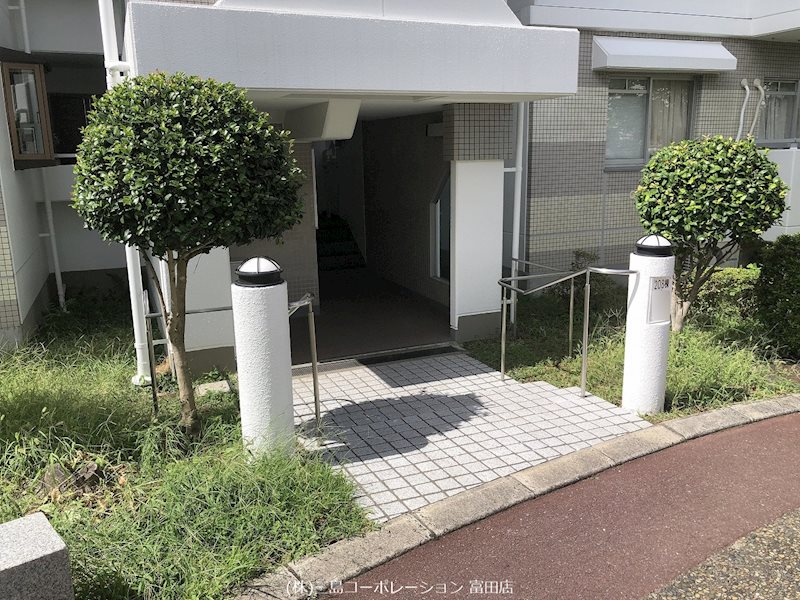 エントランス 高槻阿武山二番街208号棟 その他
