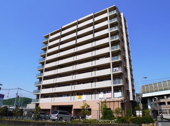 グランスイート水無瀬 外観写真