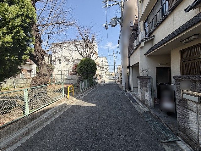 前面道路含む 高槻市栄町4丁目 中古一戸建 その他