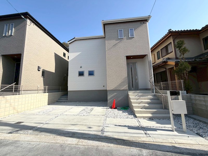 楠葉野田3丁目LiveleGardenS全4棟新築分譲住宅地内1号棟 外観写真