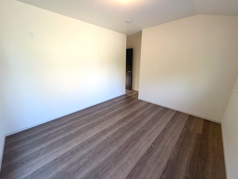 WIC付洋室8帖 南東バルコニーに面しています 楠葉野田3丁目LiveleGardenS全4棟新築分譲住宅地内4号棟 その他