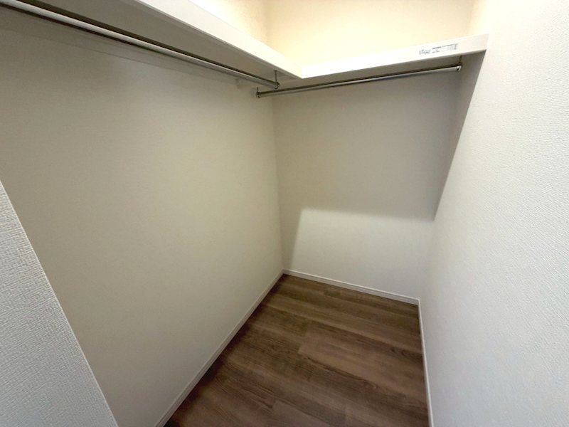 ウォークインクローゼット 楠葉野田3丁目LiveleGardenS全4棟新築分譲住宅地内4号棟 その他