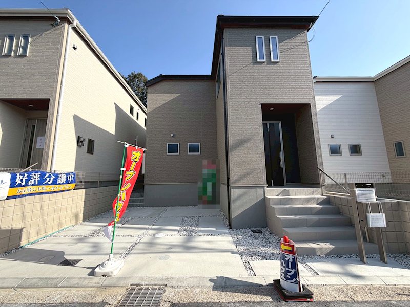 楠葉野田3丁目LiveleGardenS全4棟新築分譲住宅地内2号棟 外観写真