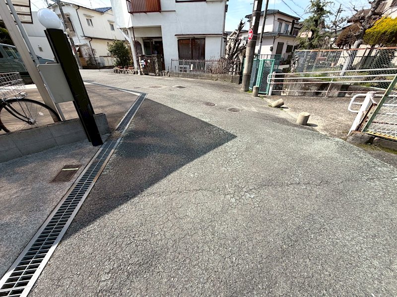 前面道路 養父元町一戸建再生既存住宅 その他