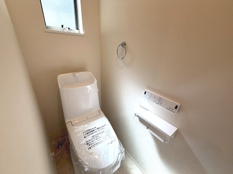 1階温水洗浄暖房便座トイレ 倉治3丁目限定1邸新築分譲住宅 その他