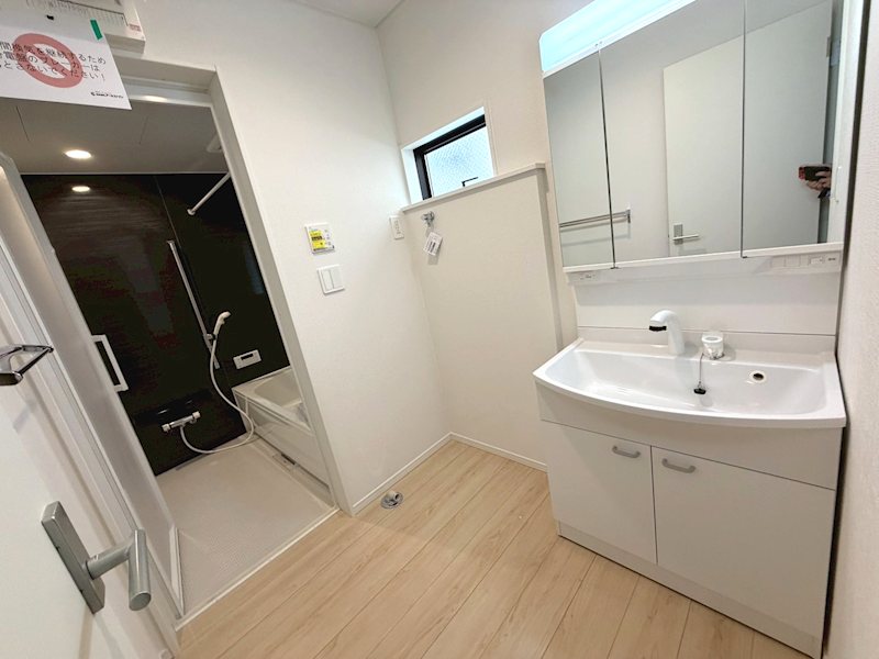 三面鏡洗面台 渚東町CRADLEGARDEN限定1邸新築分譲住宅 その他